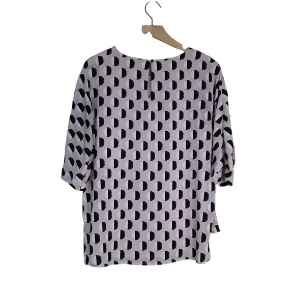 Vince Camuto Women's XS Oversized Short Sleeve Geometric Pattern Pullover Blouse - Picture 2 of 9